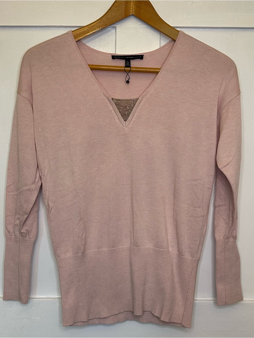 White House Black Market Pale Pink V-Neck Sweater